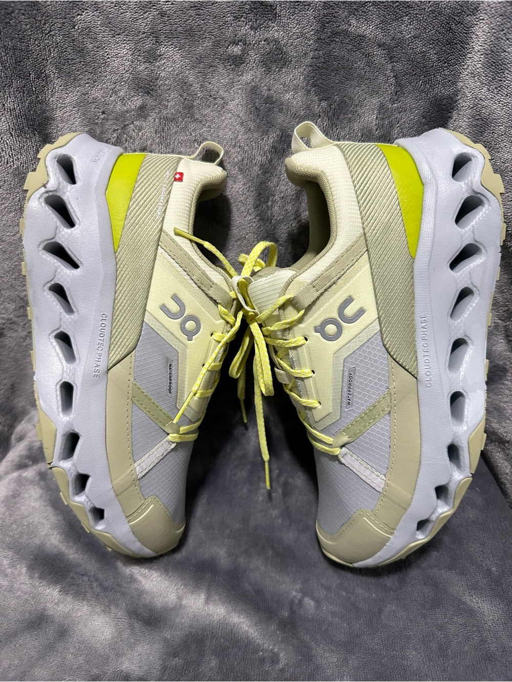 On clouds size 6.5